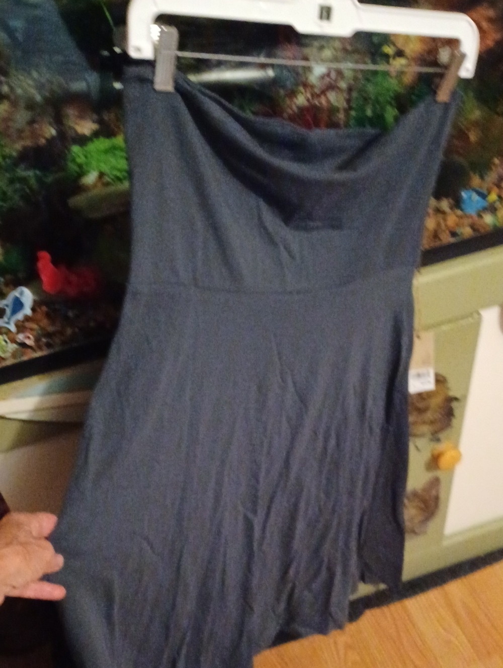 2/$10 Woman Strapless Size Large